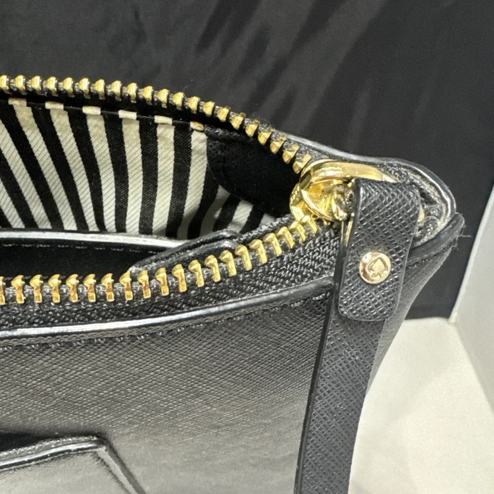 kate spade New York handbag black‎ (15x11x6 Inches)